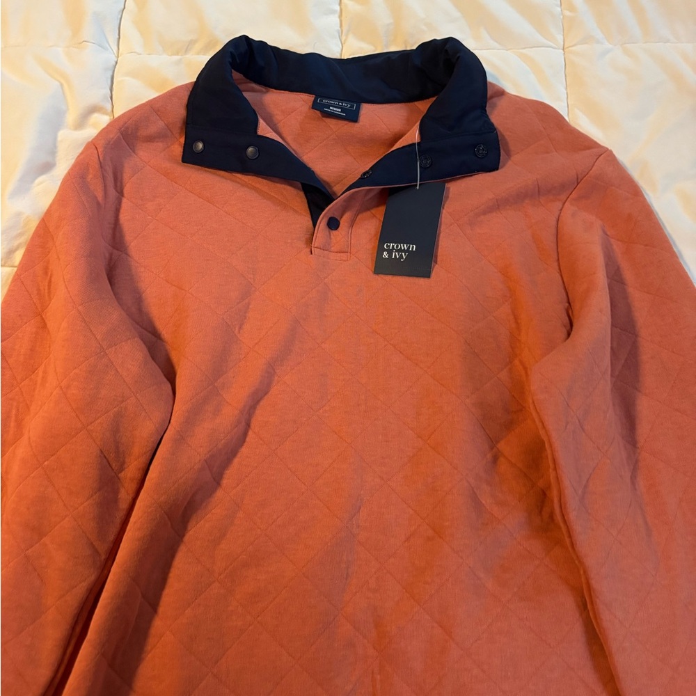 Crown & Ivy Men's Orange Quilted Pullover
